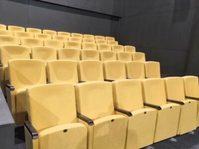 Реконструкция зрительного зала: выбор новых театральных кресел
